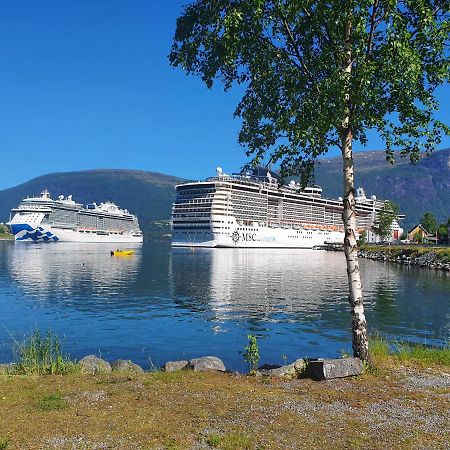 Moderne Panoramaleilighet 3-Roms I Olden Exterior photo